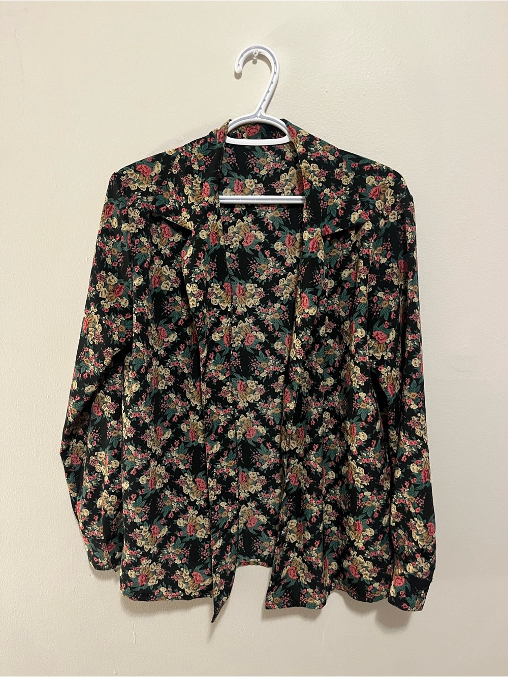 Vintage Black Floral Button Up Blouse Long Sleeve
